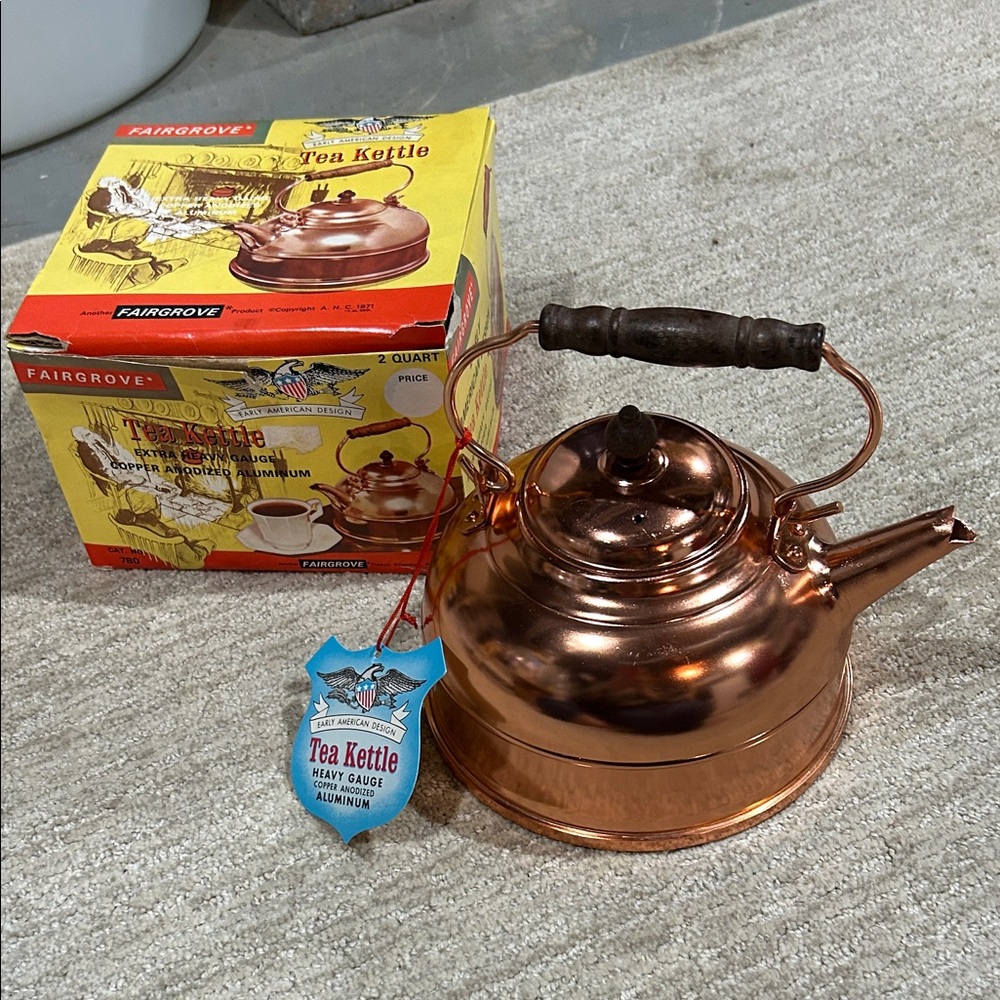 1971 Fairgrove Extra Heavy Gauge Copper Anodized Aluminum Tea Kettle 2QT